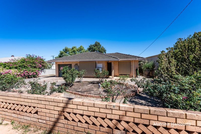Photo - 81 Robinson Street, Northampton WA 6535 - Image 1