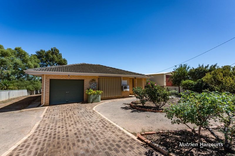 Photo - 81 Robinson Street, Northampton WA 6535 - Image 2