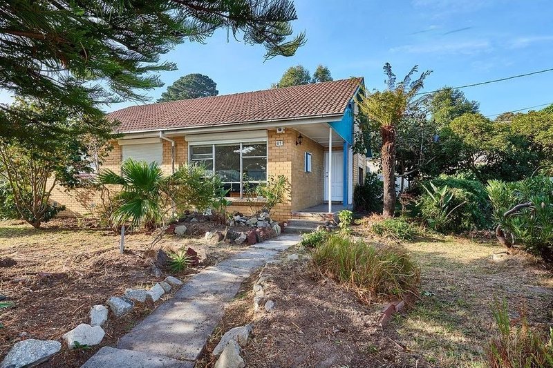 81 Rosemary Crescent, Frankston North VIC 3200