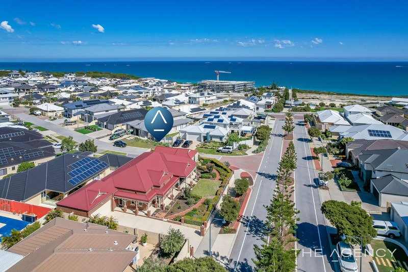 Photo - 81 Roundhouse Parade, Jindalee WA 6036 - Image 4