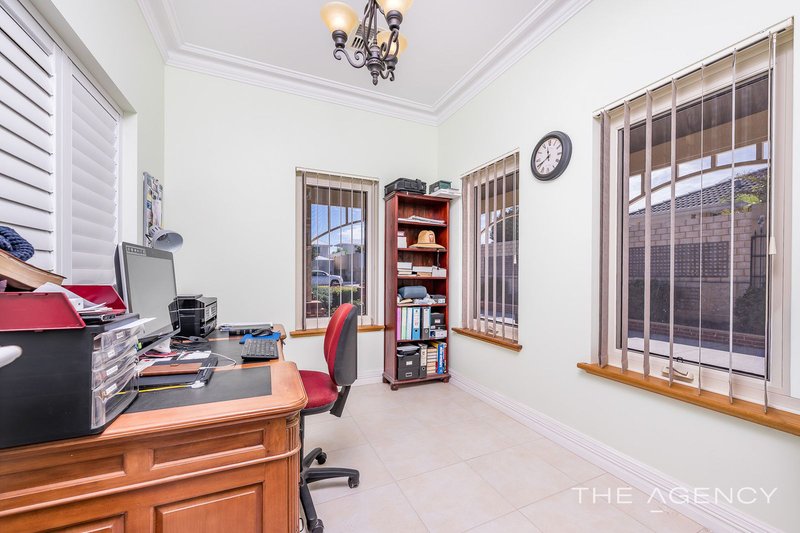 Photo - 81 Roundhouse Parade, Jindalee WA 6036 - Image 14