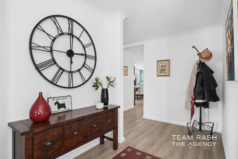 Photo - 81 Splendens Avenue, Banksia Grove WA 6031 - Image 4
