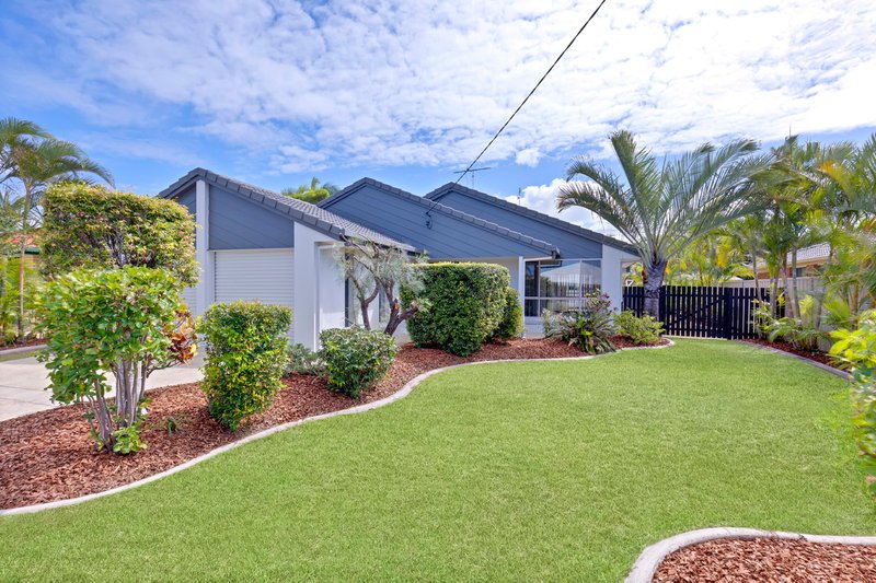 Photo - 81 Sunbird Chase, Parrearra QLD 4575 - Image 2