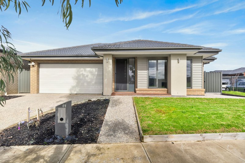 Photo - 81 Sundance Promenade, Pakenham VIC 3810 - Image 1