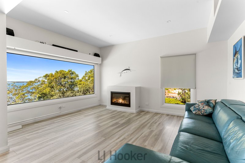 Photo - 81 Sunlight Parade, Fishing Point NSW 2283 - Image 8