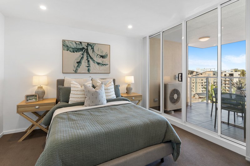 Photo - 81 Sutton Street, Redcliffe QLD 4020 - Image 12