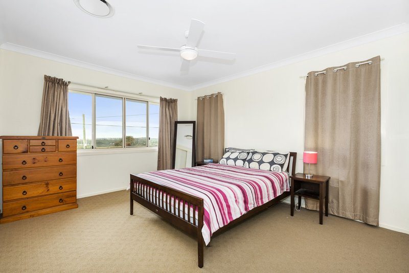 Photo - 81 Terranora Road, Banora Point NSW 2486 - Image 11