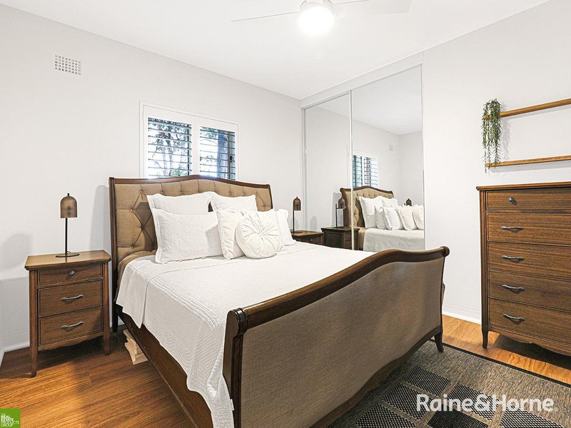 Photo - 8/1 Thomas Street, Wollongong NSW 2500 - Image 7