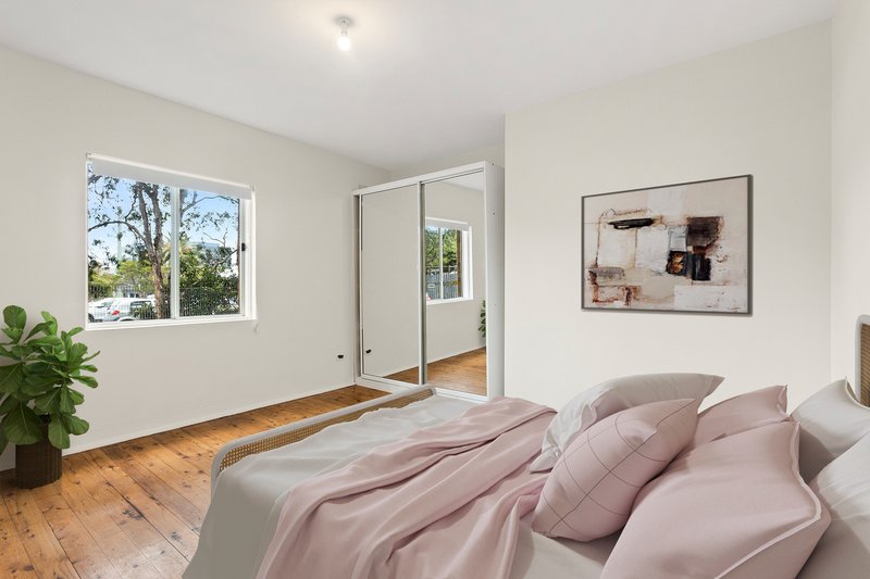 Photo - 8/1 Thomas Street, Wollongong NSW 2500 - Image 4