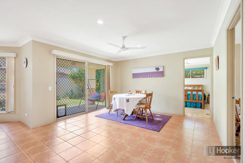 Photo - 81 Tiger Drive, Arundel QLD 4214 - Image 6