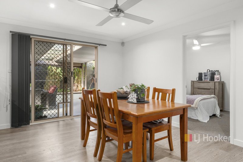 Photo - 81 Torrance Crescent, Quakers Hill NSW 2763 - Image 3