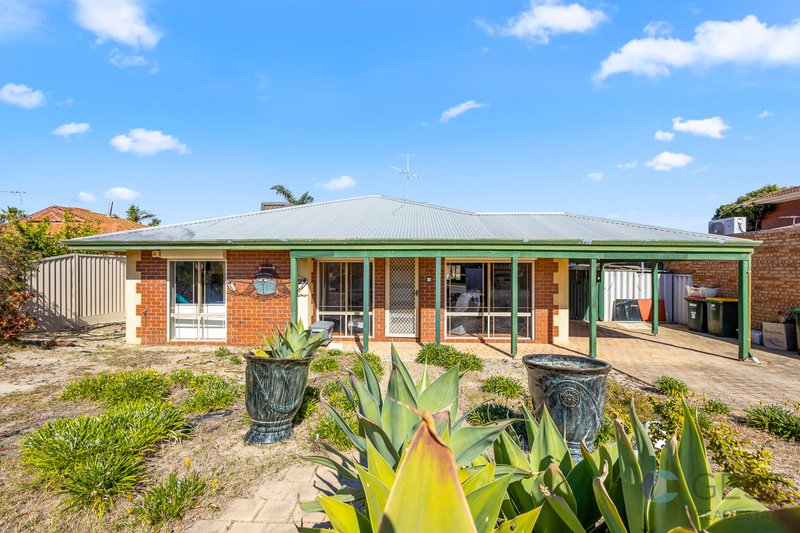 81 Ullinger Loop, Marangaroo WA 6064