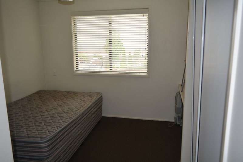 Photo - 8/1 Uniplaza Court, Kearneys Spring QLD 4350 - Image 6