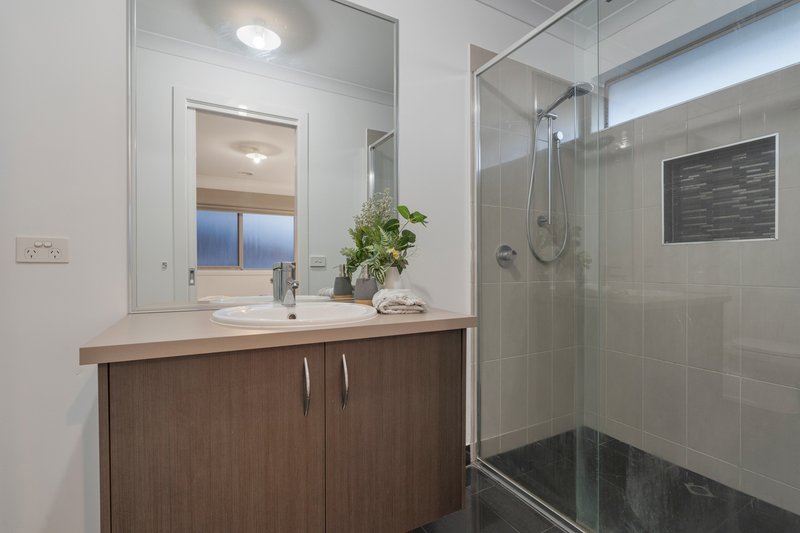 Photo - 81 Waterview Boulevard, Craigieburn VIC 3064 - Image 27