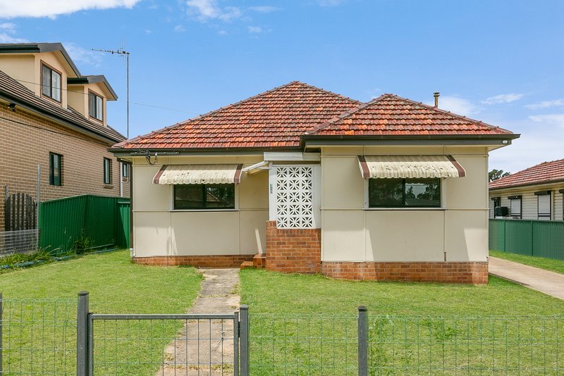 81 Whitaker Street, Guildford NSW 2161