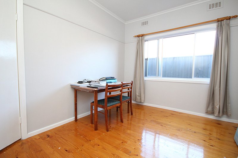 Photo - 81 Williams Road, Horsham VIC 3400 - Image 11