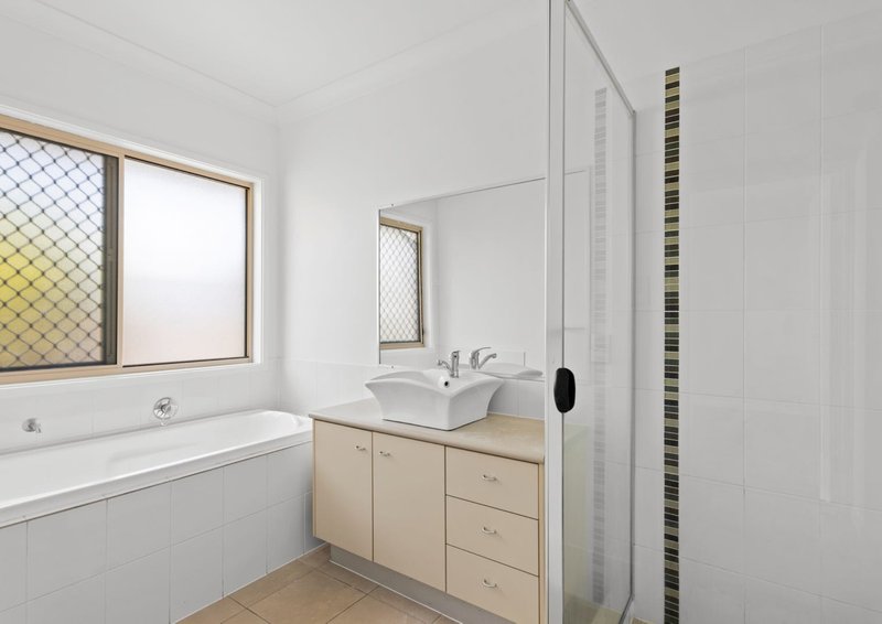 Photo - 81 Woodlands Boulevard, Waterford QLD 4133 - Image 5