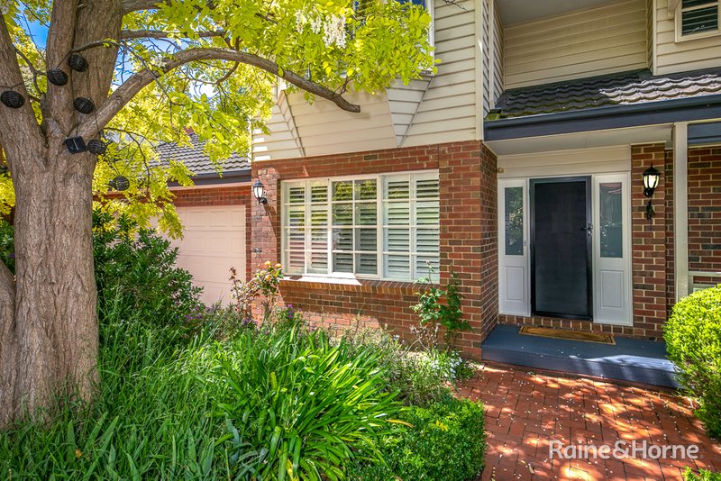 Photo - 81 Yellow Gum Boulevard, Sunbury VIC 3429 - Image 2