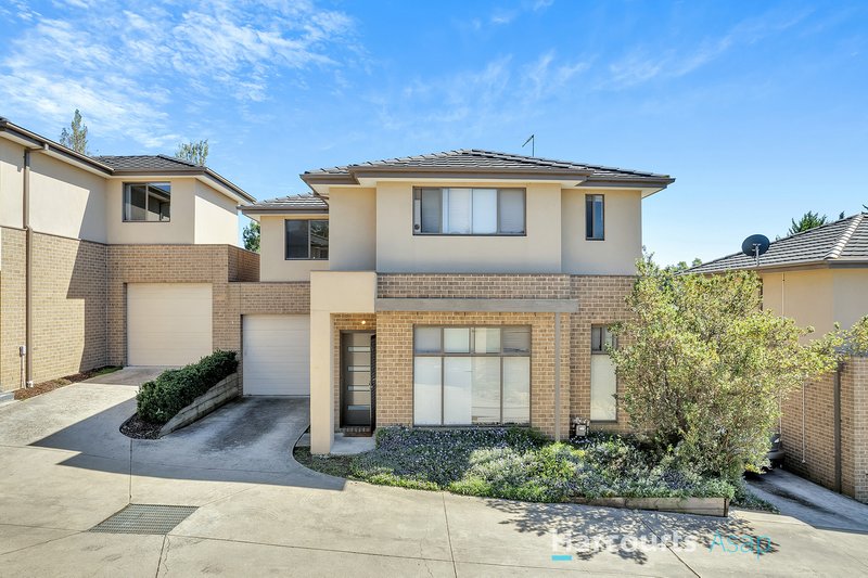 Photo - 8/10-12 Innes Court, Berwick VIC 3806 - Image 2