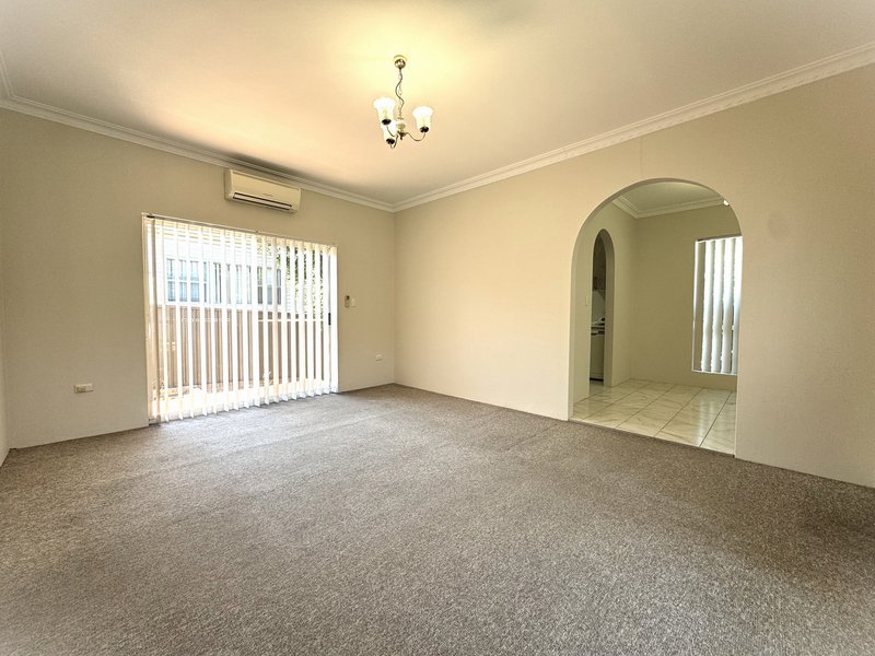 Photo - 8/10-12 Wright Street, Hurstville NSW 2220 - Image 3