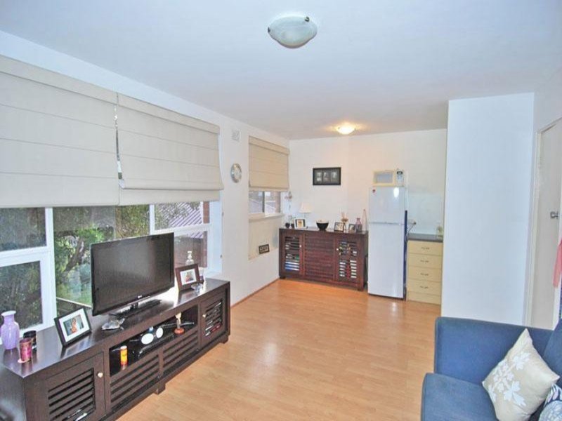 Photo - 8/10 Bessell Ave , North Wollongong NSW 2500 - Image 6