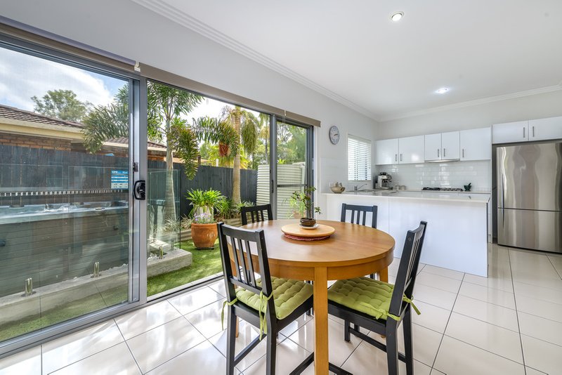 Photo - 8/10 Careel Close, Helensvale QLD 4212 - Image 6