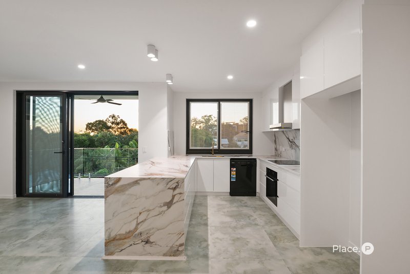 Photo - 8/10 Chester Street, Highgate Hill QLD 4101 - Image 9