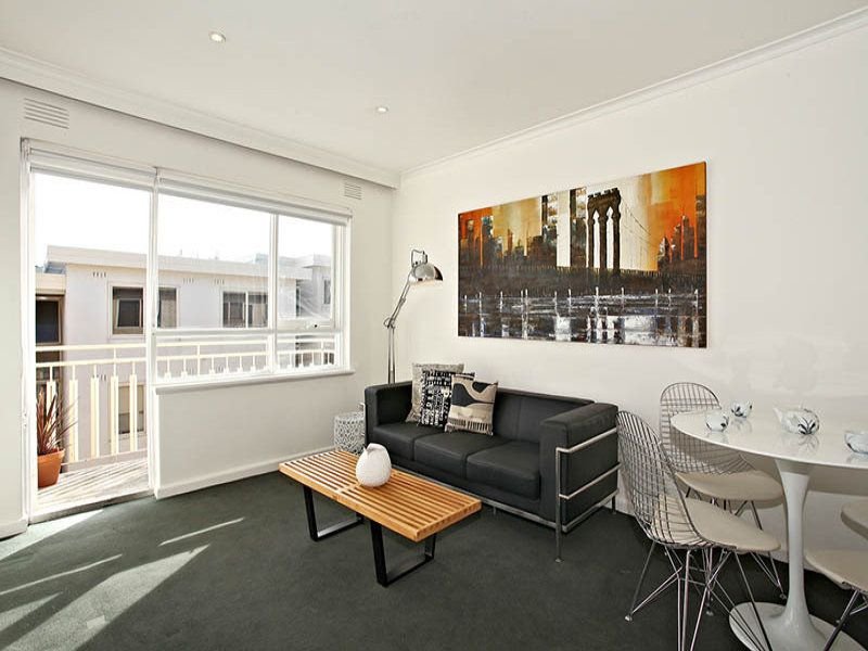 8/10 Mitford St , St Kilda VIC 3182