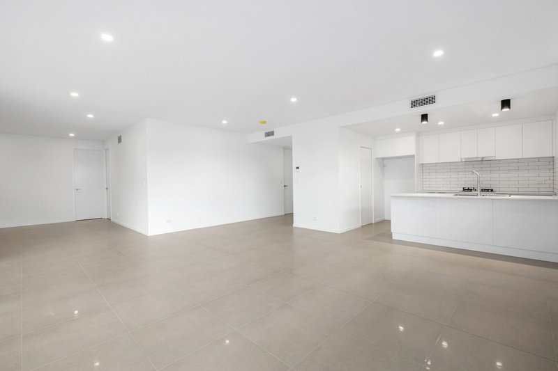 Photo - 8/10 O'Connell Street, West End QLD 4101 - Image 4