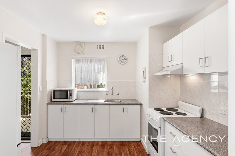 Photo - 8/10 Prescott Place, Orelia WA 6167 - Image 4