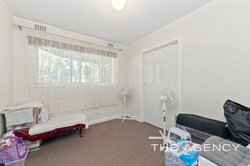 Photo - 8/10 Prescott Place, Orelia WA 6167 - Image 11