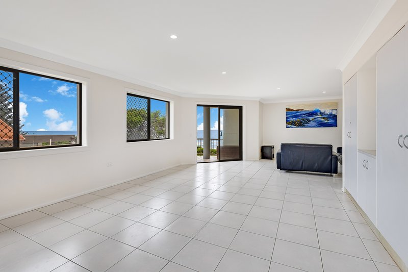 Photo - 8/10 Tweed Coast Road, Hastings Point NSW 2489 - Image 5