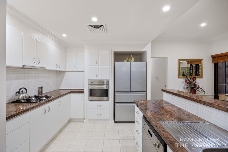 Photo - 8/10 Winjan Place, Dudley Park WA 6210 - Image 14