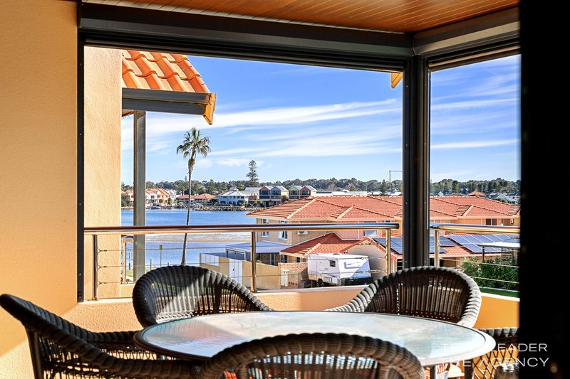 Photo - 8/10 Winjan Place, Dudley Park WA 6210 - Image 22