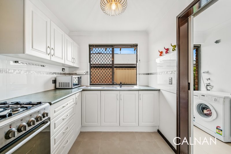 Photo - 8/102 Ardross Street, Applecross WA 6153 - Image 9