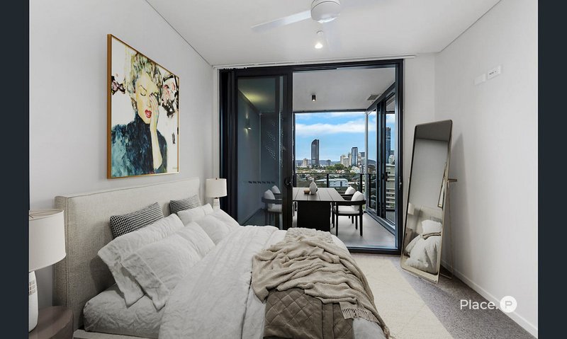 Photo - 810/232 Wellington Road, Kangaroo Point QLD 4169 - Image 5