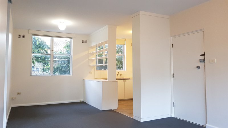 Photo - 8/103 Oaks Avenue, Dee Why NSW 2099 - Image 2