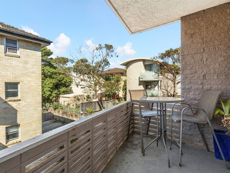 Photo - 8/103 Oaks Avenue, Dee Why NSW 2099 - Image 2