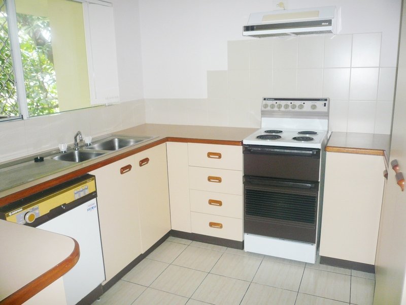 Photo - 8/105 Collins Avenue, Edge Hill QLD 4870 - Image 2