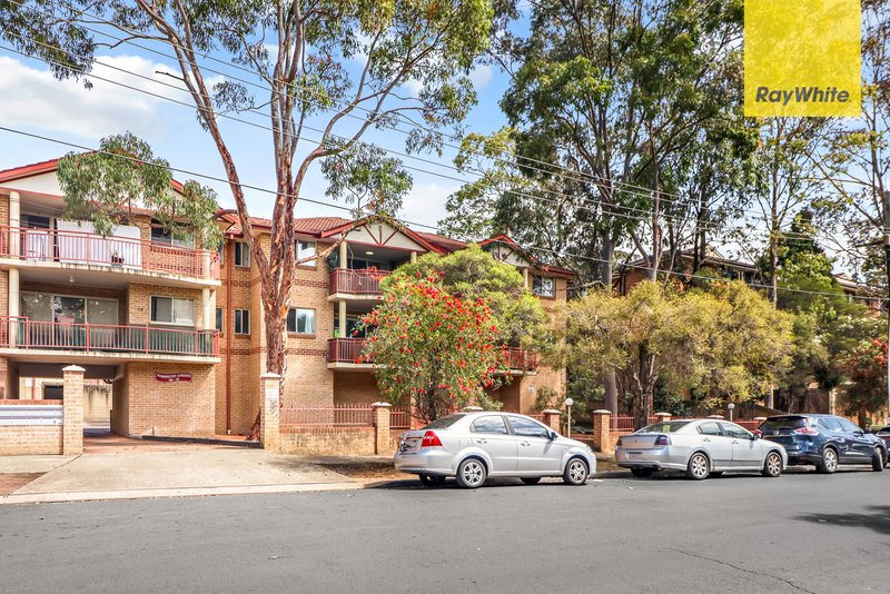 Photo - 8/108-112 Stapleton Street, Pendle Hill NSW 2145 - Image 13