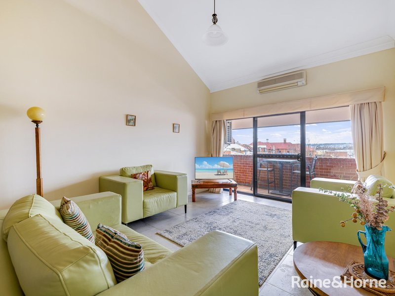 Photo - 8/108 William Street, Bathurst NSW 2795 - Image 6