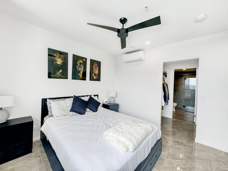 Photo - 810/9 Market Lane, Maroochydore QLD 4558 - Image 5