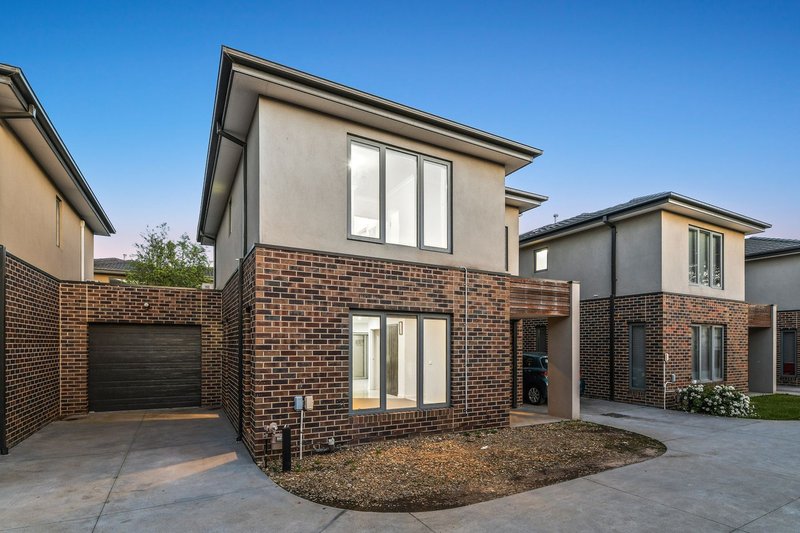 Photo - 8/11-13 Frederick Street, Dandenong VIC 3175 - Image 2