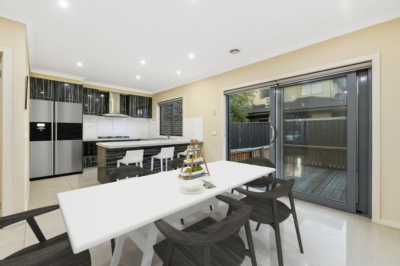 Photo - 8/11-13 Frederick Street, Dandenong VIC 3175 - Image 4