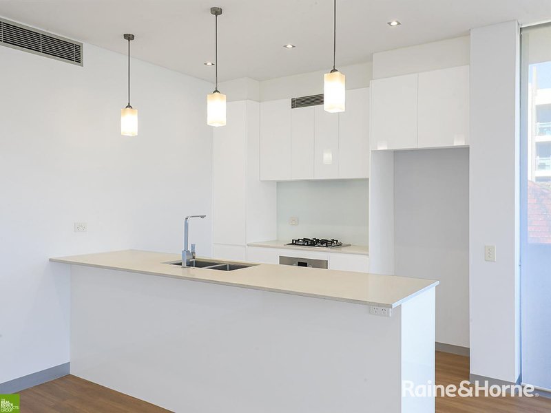 Photo - 8/11-15 Pleasant Avenue, North Wollongong NSW 2500 - Image 2