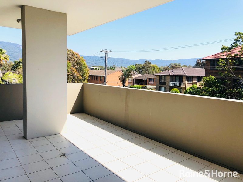 Photo - 8/11-15 Pleasant Avenue, North Wollongong NSW 2500 - Image 6