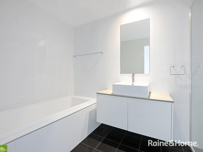 Photo - 8/11-15 Pleasant Avenue, North Wollongong NSW 2500 - Image 7