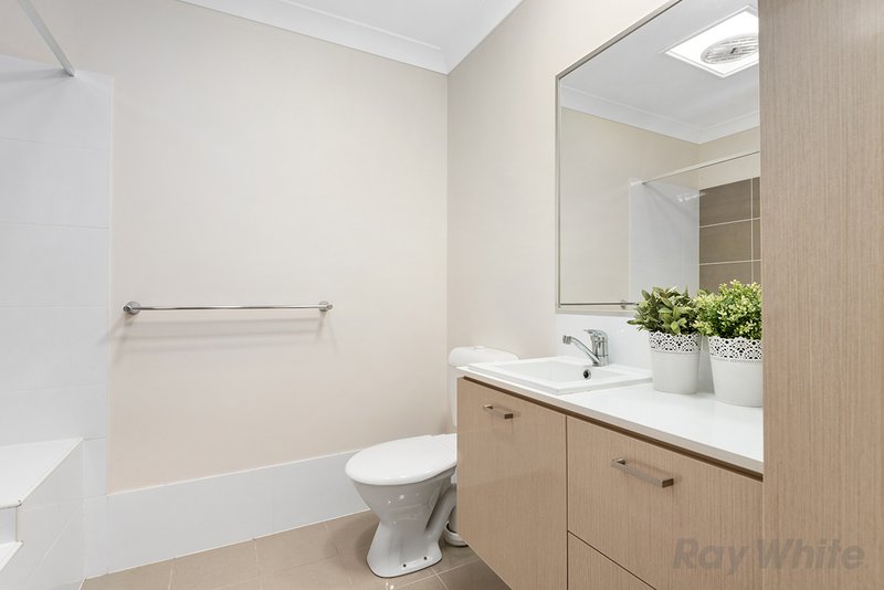 Photo - 8/11 Corella Place, Runcorn QLD 4113 - Image 10