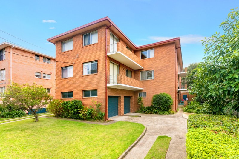 Photo - 8/11 Edgeworth David Avenue, Hornsby NSW 2077 - Image 5