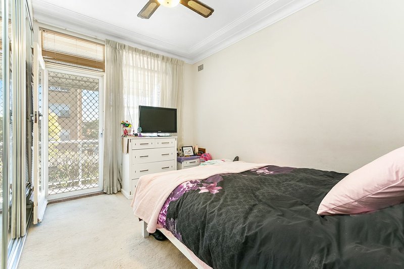 Photo - 8/11 Hercules Road, Brighton-Le-Sands NSW 2216 - Image 5